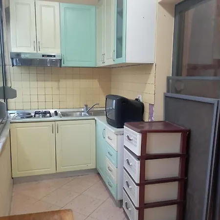 아파트 E&b Cosy 4 *